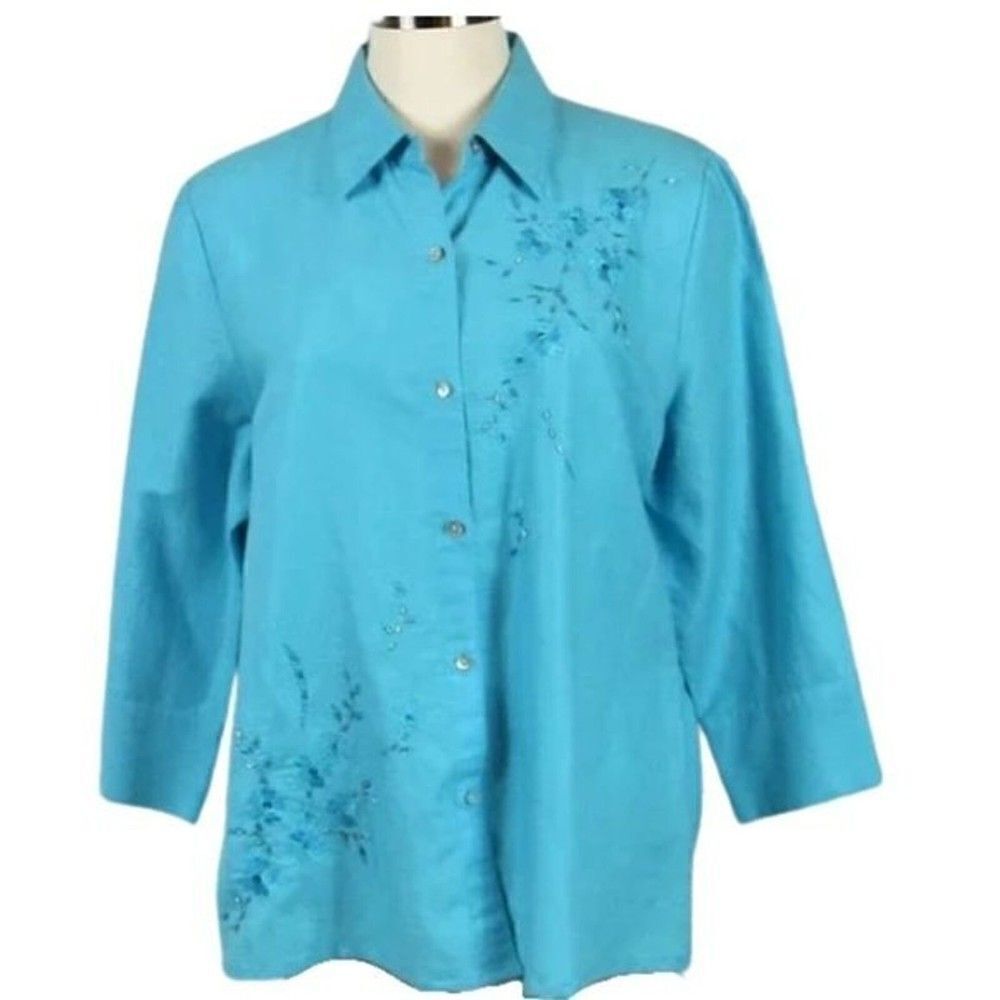 Embroidered Blue Floral Top Button Front ¾ Sleeve Coastal Grandma Blue Size 14 P